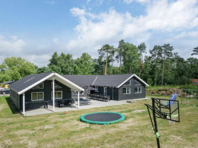 Charming Holiday Home in Nex with Swimming Pool in Nexø